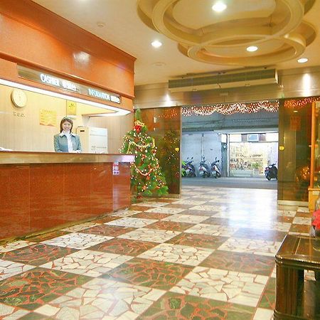 Traveler Hotel Taitung Bagian luar foto