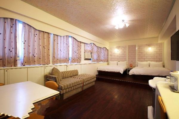 Traveler Hotel Taitung Bagian luar foto