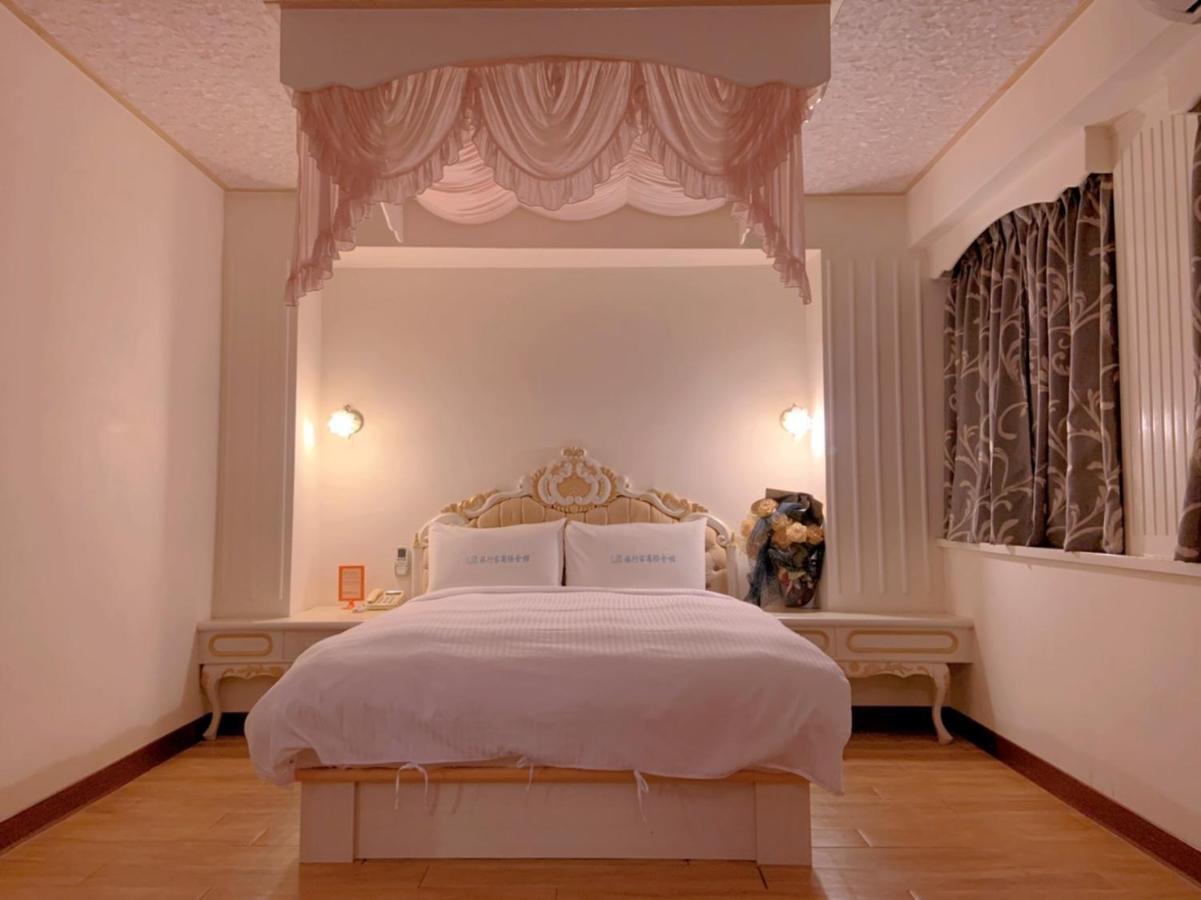 Traveler Hotel Taitung Bagian luar foto