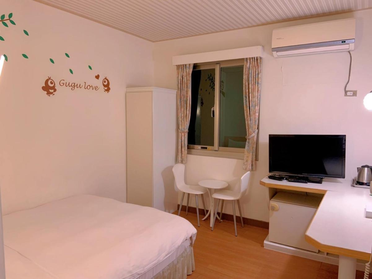 Traveler Hotel Taitung Bagian luar foto