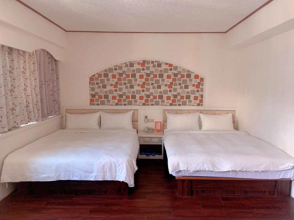 Traveler Hotel Taitung Bagian luar foto