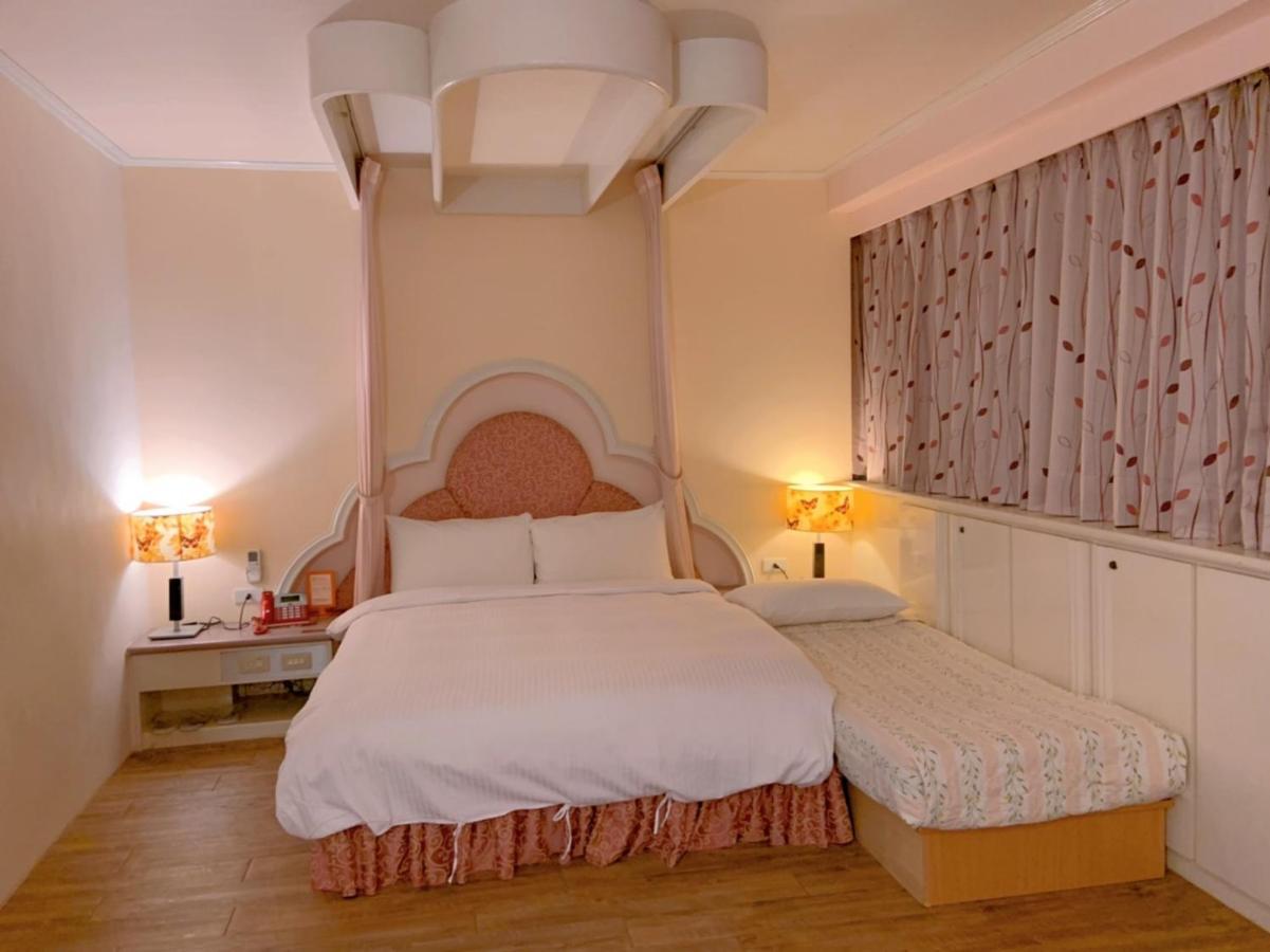 Traveler Hotel Taitung Bagian luar foto